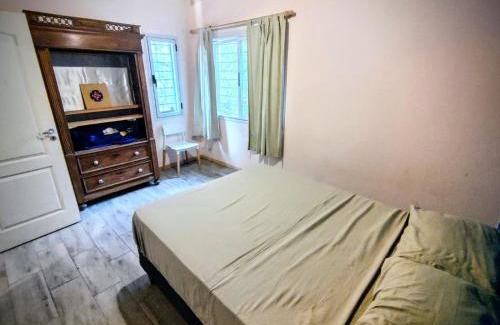 Cruz Chica Apartment | Relax at Cedro Azul: Family-Friendly with Hot Tub Access