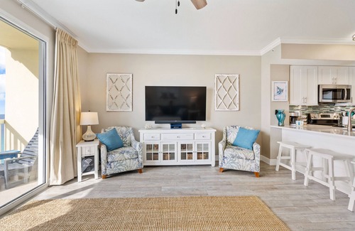 Miramar Beach Condo | Celadon Beach Resort - Guest Rated 10/10 with Free Beach Chairs