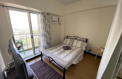 Novaliches Apartment | Pet-Friendly Celandine Condo Unit with Pool in Quezon City