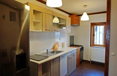Moeciu de Sus House | Delightful Celestia Hotel - Family-Friendly with Kitchenette