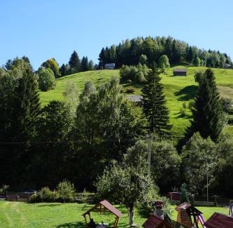 Moeciu de Sus House | Delightful Celestia Hotel - Family-Friendly with Kitchenette