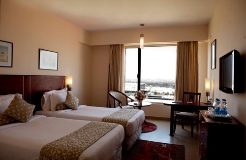 Bommaraspet Hotel | Inviting Celestia Suites at Leonia: Pool, Dining & More