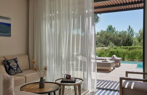 Leivathos Hotel | Discover Celestial All Suites: Oceanfront Bliss Awaits