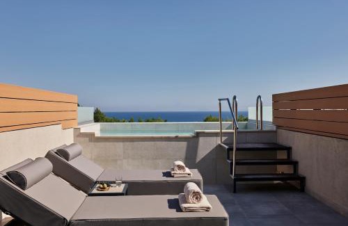 Leivathos Hotel | Discover Celestial All Suites: Oceanfront Bliss Awaits