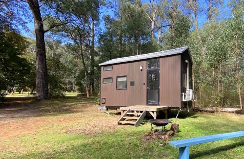 Toolangi House | Rendezvous Nexus: Guest Rated 8.1/10 for Your Stay
