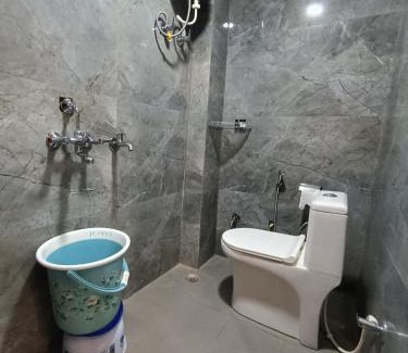 Allahabad Hotel | Celestial Inn
