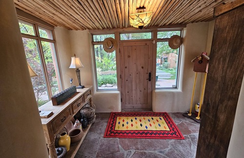 Taos House | Discover Celia: Walk to Town, Spa & Hot Tub Retreat