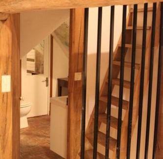 Vezelay Apartment | Family-Friendly Retreat at Cellier de l'abbaye - Tête à Tête