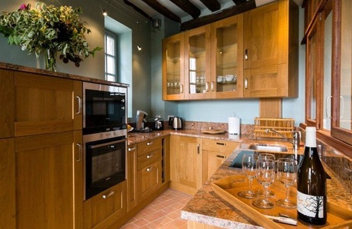 Chartres Cottage | Guest Rated: 10/10 at Cellier ST Julien with Spa & Breakfast