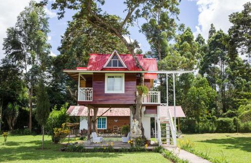 Oxapampa Hotel | Pet-Friendly Stay at Cemayu Lodge with Breakfast Included