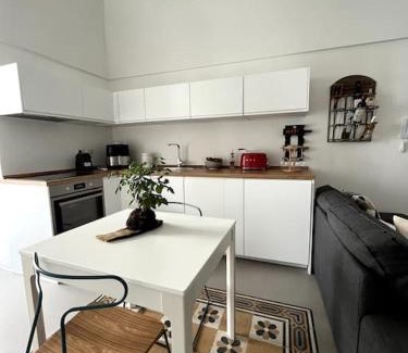 Noci Apartment | Guest Rated: 8.9 at Cementina 56 Hotel Getaway