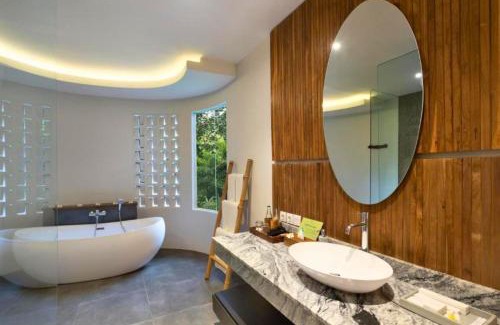 Sambahan Villa | Discover Cendana Garden View Private Pool Villa with Oceanfront