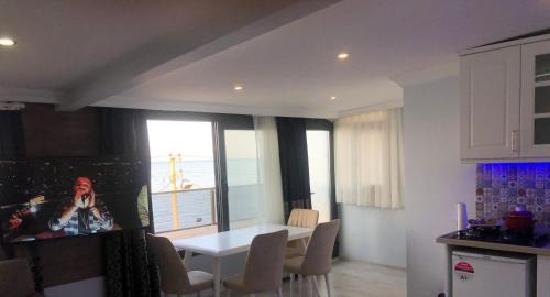 Urla Apartment | Discover Cennet: A Family-Friendly Escape in Urla Kalabak