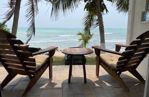 Ek Balam Village House | Oceanfront Queen Room with Pool & Spa Amenities