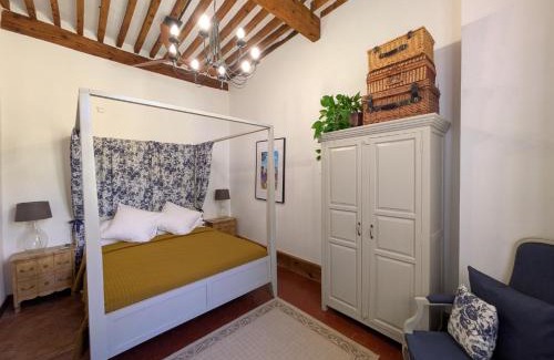 Apt Apartment | Discover Cent Cinq: Unique Apartments with Pool in Apt