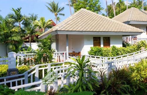 Hua Thanon Resort | Serene Centara Villas Samui - SHA Plus with Beachfront Bliss