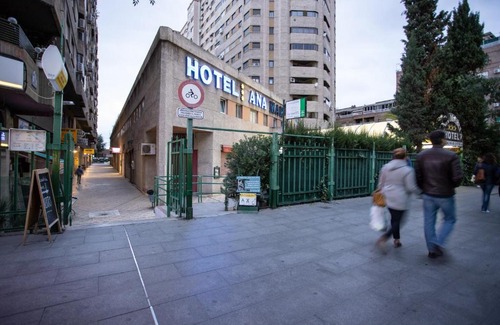 Camino de Ronda Apartment | Accessible Comfort at Center Deluxe II - Rated 8.3/10