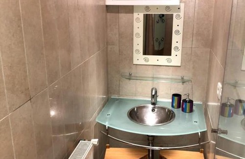 Historic Center Apartment | Wheelchair Accessible 2-Room Apartment in Central Lille