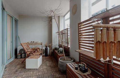 Canberra City Centre Apartment | Convenient 2-Bedroom Retreat with Gym and Secure Parking