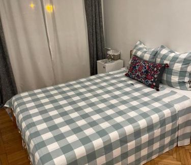 Craiova Apartment | Central 2: Guest Rated 10/10 with Pet and Child Friendly Amenities