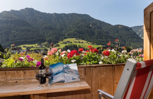 Ortisei House | Central 3-Bedroom Apartment with Pool and Pet-Friendly Charm