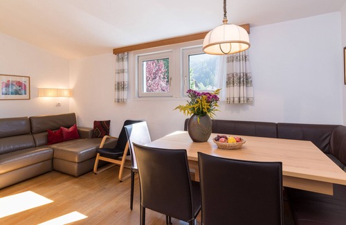 Ortisei House | Central 3-Bedroom Apartment with Pool and Pet-Friendly Charm