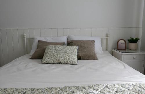 Istanbul City Center Villa | Central 3 Story 5 Bedroom Home with Terrace by Tram