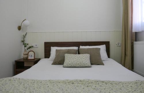 Istanbul City Center Villa | Central 3 Story 5 Bedroom Home with Terrace by Tram