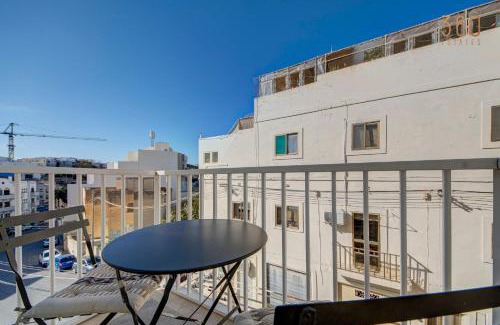 Ta' Giorni Apartment | Central and fully equipped 1BR Apt in St Julian's by 360 Estates