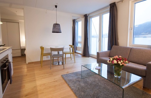 Gamle Oslo Apartment | Modern Oceanfront Apartment with Pool & Breakfast Included