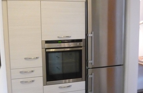 Remscheid Apartment | Ideal Retreat: Central Comfort in the Countryside