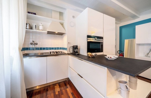 Riva del Garda Apartment | Central apartment a stone's throw from the lake