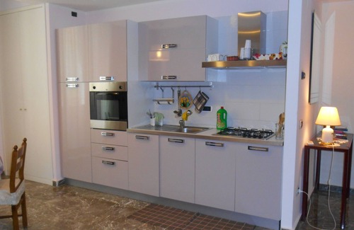 Chiaia Apartment | Beautiful Naples Mergellina Apartment Steps from the Sea