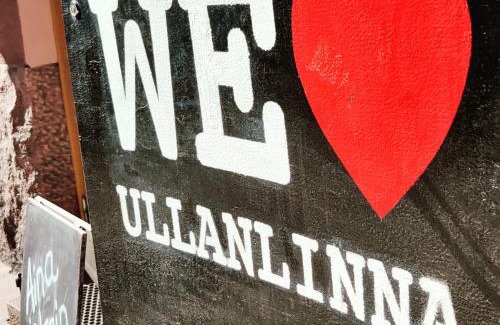 Ullanlinna Apartment | Central Helsinki Apartment: Perfect for Families and Pets