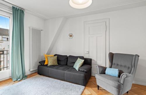 Lucerne Apartment | Bright & Cozy 4-Star Central Apartments for Families