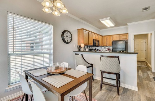Eastmark House | Modern College Station Townhome with Pool & Hot Tub Access