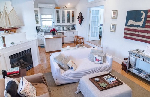 Provincetown Condo | Premium Condo on Central Commercial St with Ocean Views