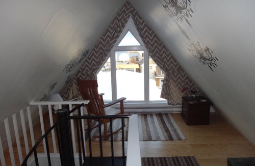 Provincetown Condo | Premium Condo on Central Commercial St with Ocean Views