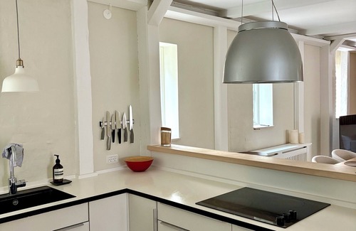 Copenhagen K Apartment | Central Copenhagen Peaceful Gated Courtyard Royal Palace 5min to Nyhavn