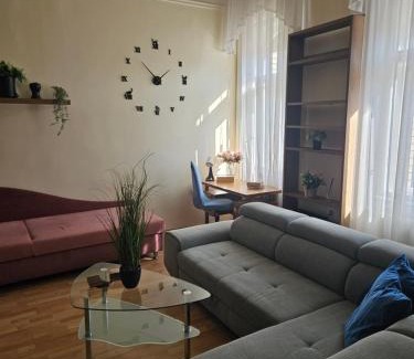 Palace District Apartment | Central Cozy Apartment