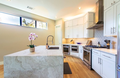 Turtle Creek House | Stylish Central Dallas 4-Bed Home - Guest Rated 9.8/10