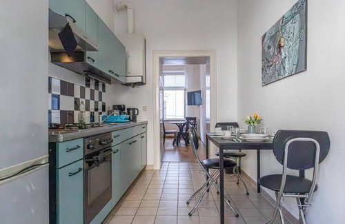 Favoriten Apartment | Elegant 2 BR Apartment in Vienna's Vibrant Center