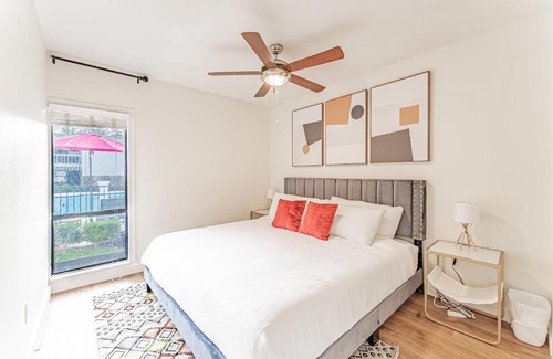 Brentwood Apartment | Family-Friendly Central Extended Stay 2BR Apartments
