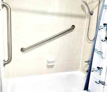 Frisco House | Cozy 3-Bedroom Retreat in Central Frisco with Free WiFi