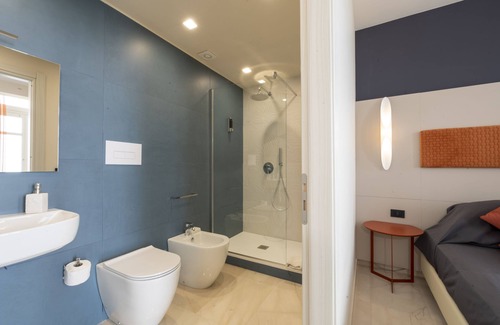 Trapani City Centre Hotel | Cozy Central Gallery Rooms with Ocean View & Dining Options