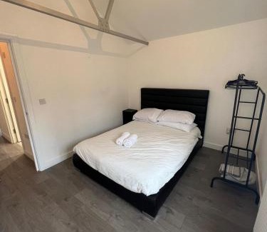 Hedon Apartment | Modern Central Hedon Apartment - Rated 9/10 & Child Friendly