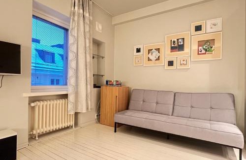Punavuori Apartment | Stylish Central Helsinki Flat with Hot Tub - Guest Rated 9/10