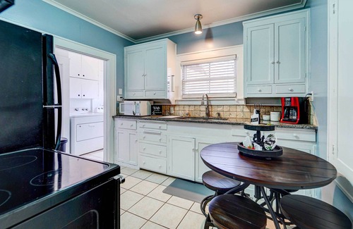 North Overton Cottage | Comfortable Central Home Near Texas Tech & Downtown Lubbock