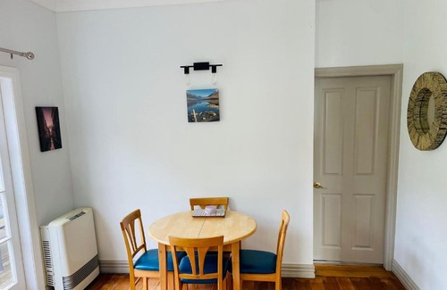 Lower Hutt Villa | Discover Central Hut Villa: Family-Friendly Retreat