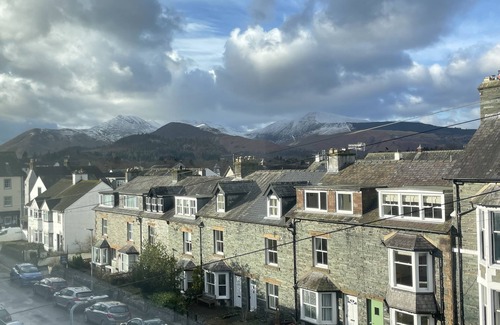 Keswick Apartment | Pet-Friendly Central Keswick Home for 10 Guests